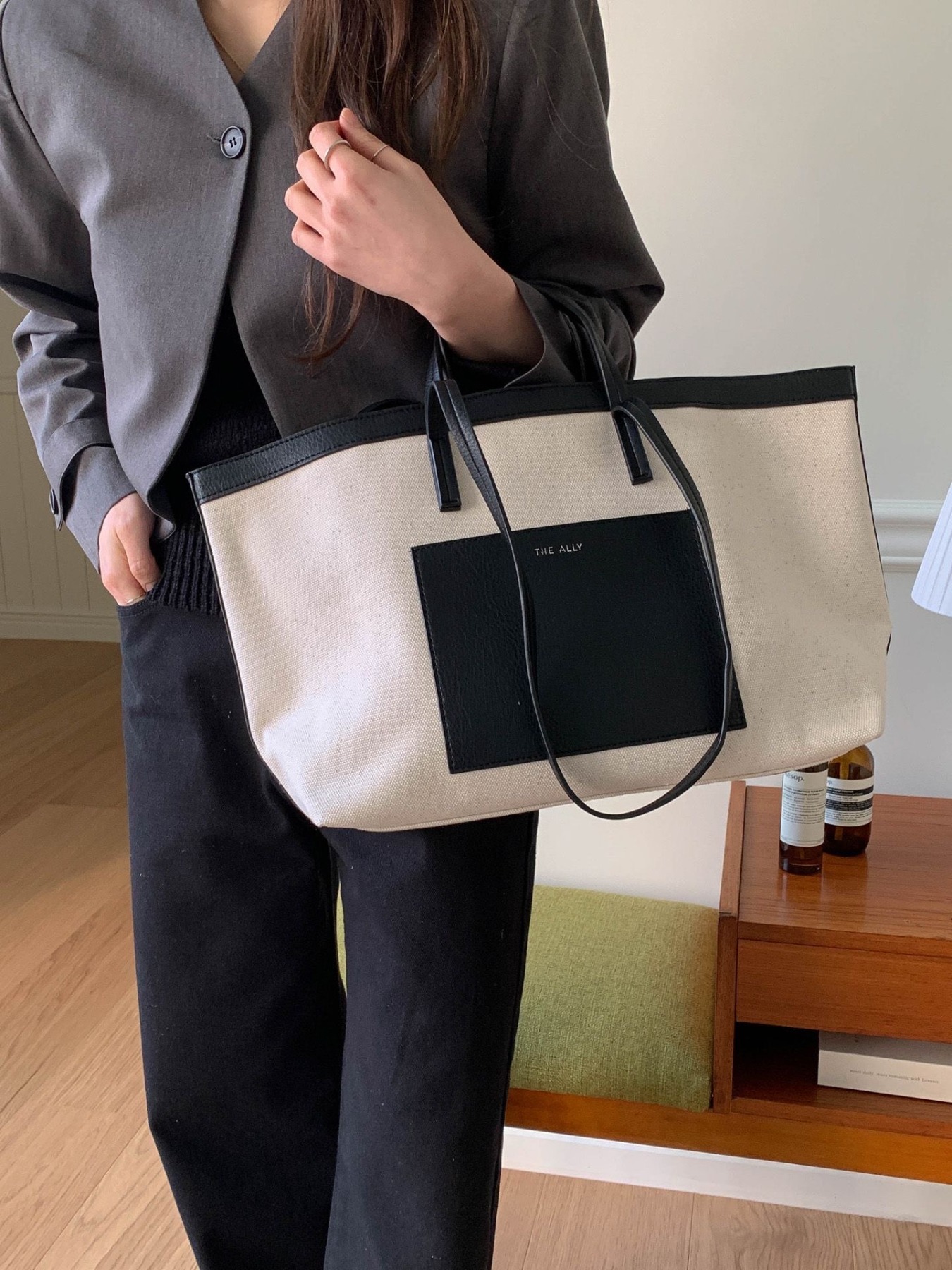 韓國小眾品牌 The Ally - Blair bag