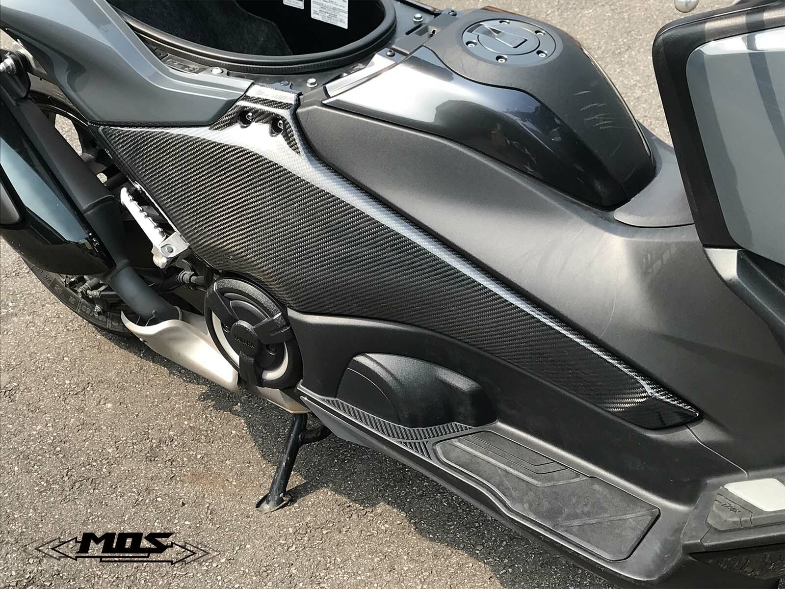 Carbon Fiber Body Side Covers for Yamaha TMAX 560 2022-2023