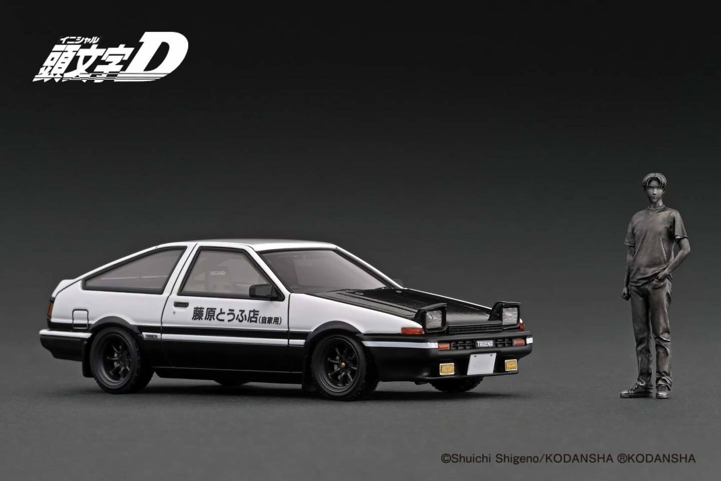 1/43 Ignition Model INITIAL D Toyota Sprinter Trueno 3Dr GT Apex (AE86)  White/Black With Takumi Fujiwara (IG2872)