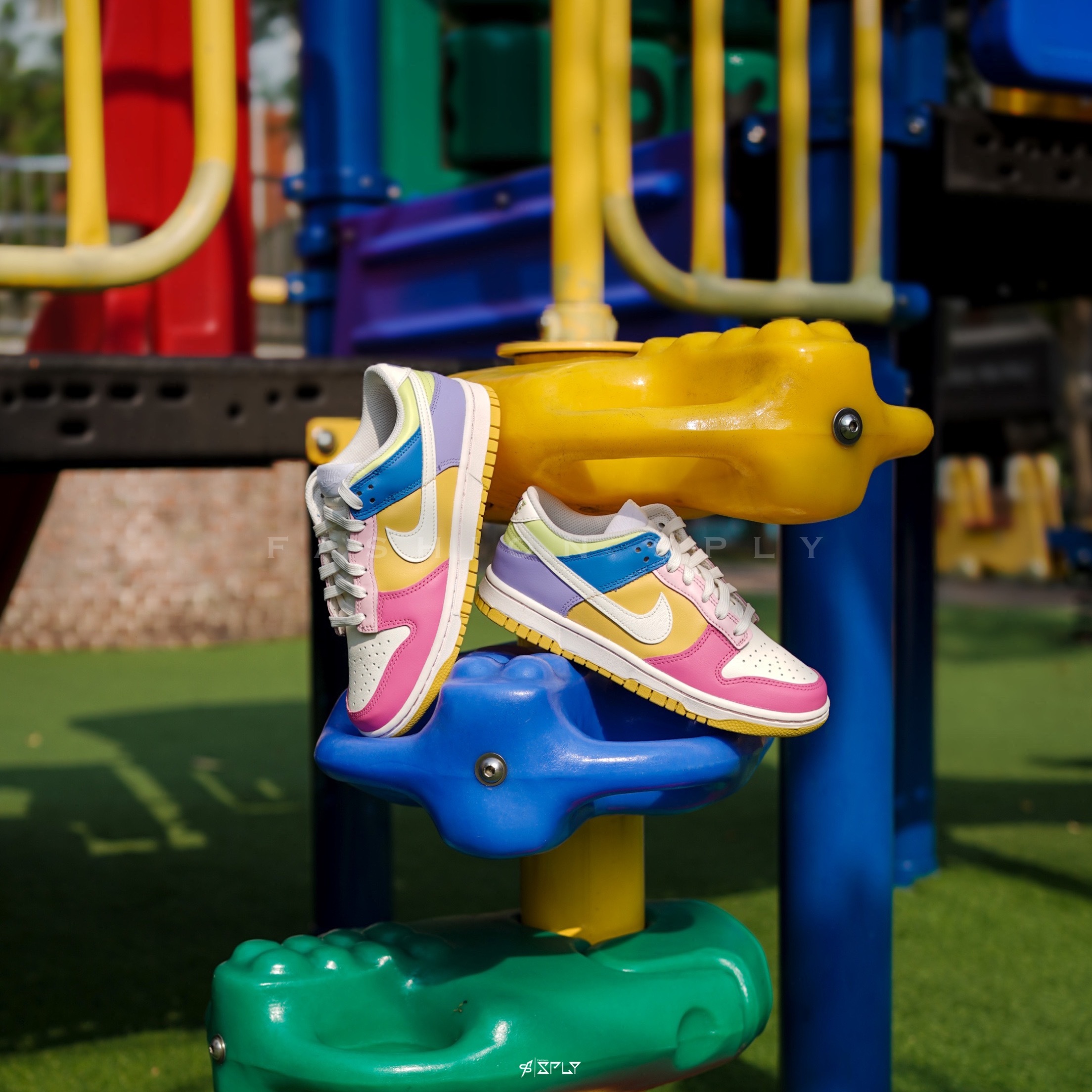 Nike Dunk Low Multi-Color 繽紛彩虹 FD9923-111