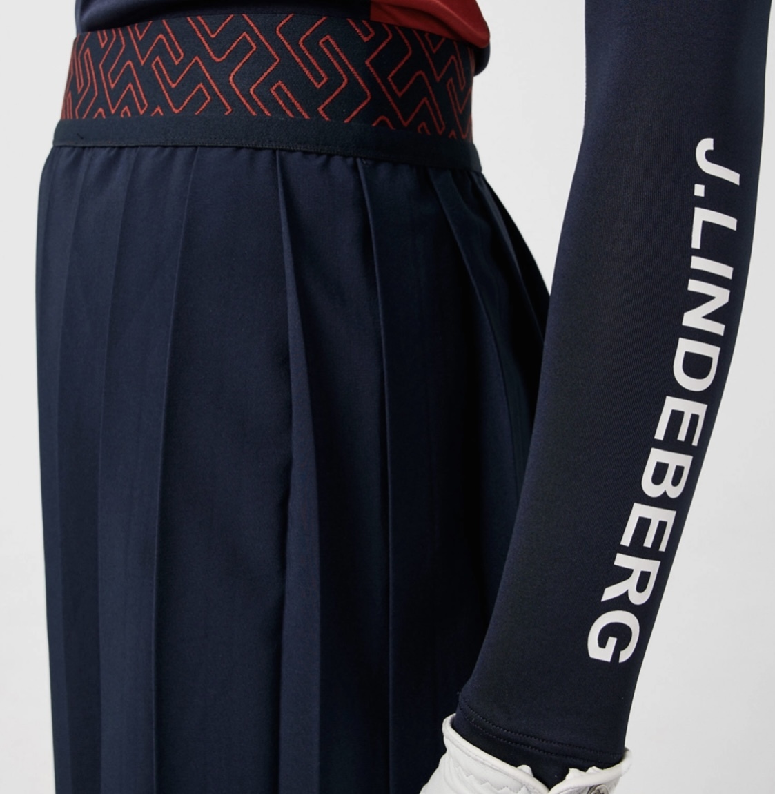 女【現貨】JL正品折扣/JLINDEBERG ODIA PLEATED LADIES GOLF SKIRT NAVY/LPGA球員喜愛窄折裙/ #30316JL