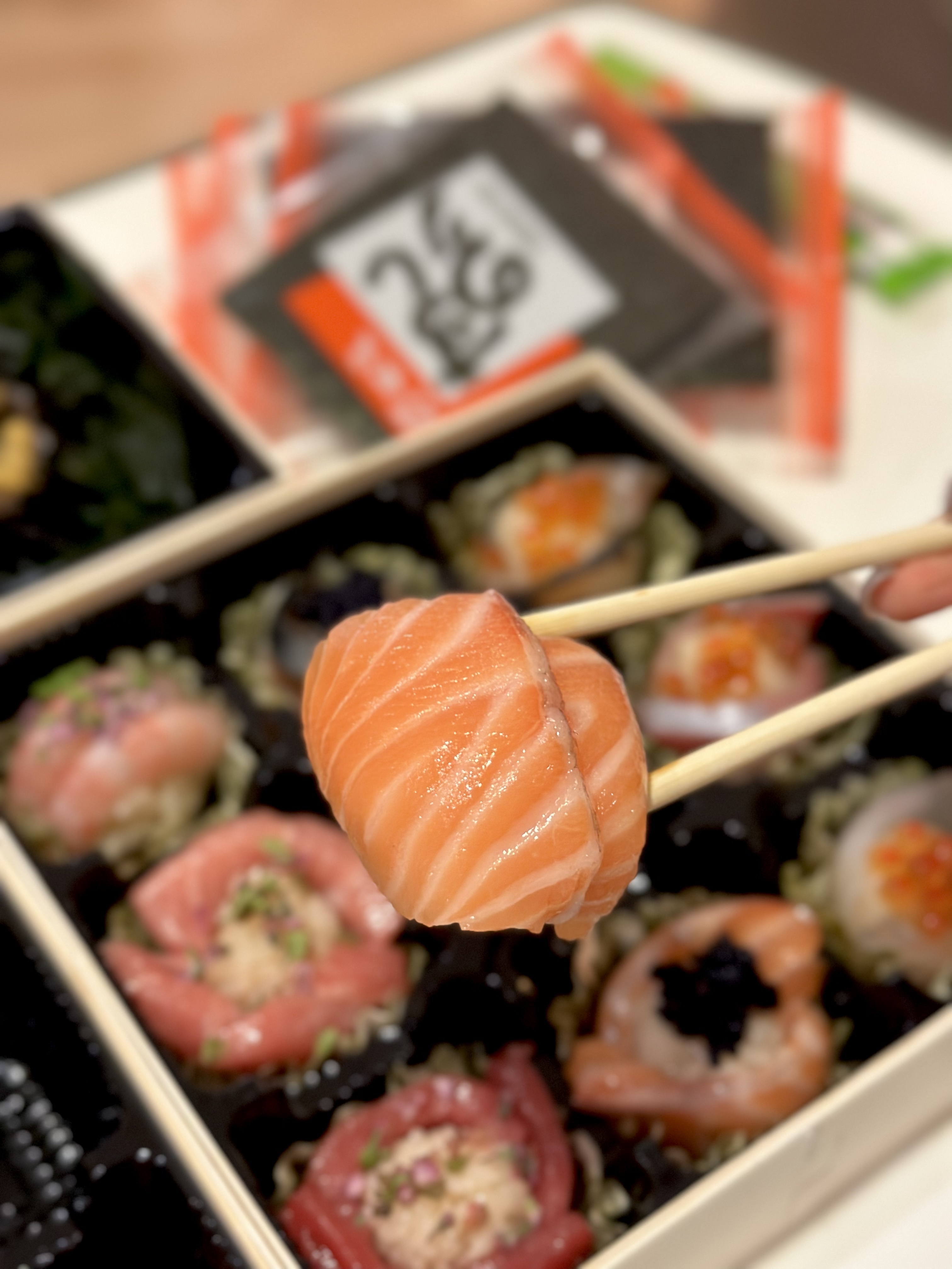 三文魚波波壽司拼盤-九件