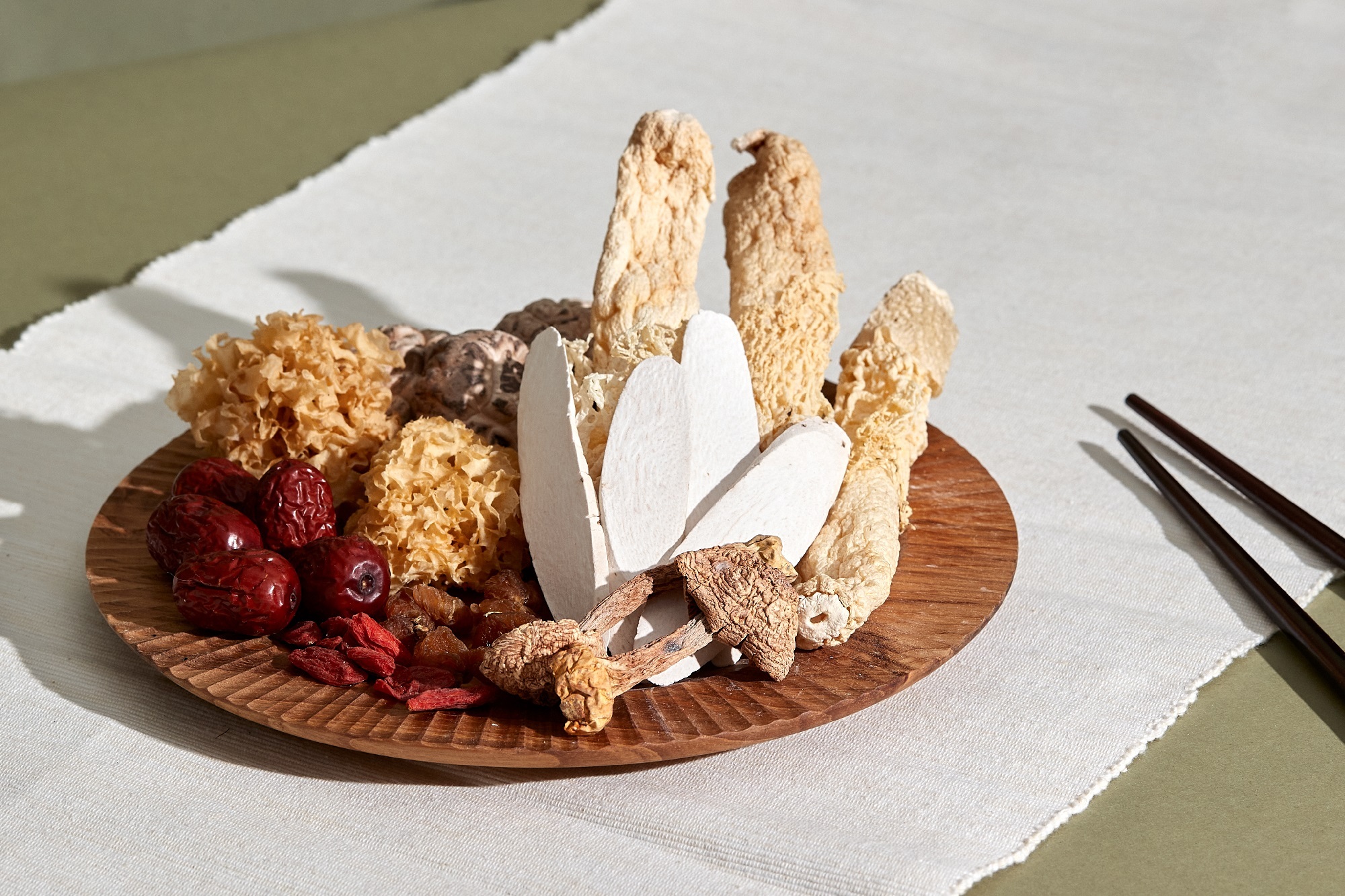 Incorporate the right TCM herbs into your daily cooking