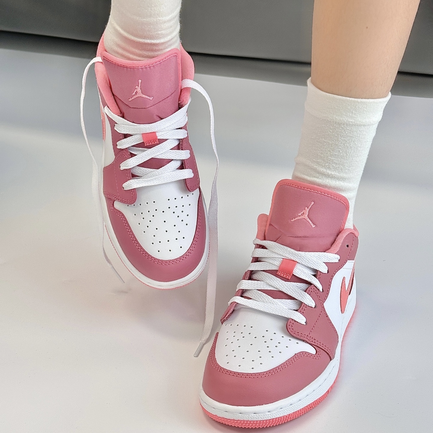 NIKE AIR JORDAN 1 GS 草莓粉粉紅大童鞋553560-616 / 預購