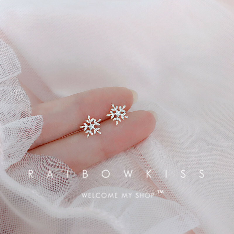 雪花鑲鑽耳環 銀色