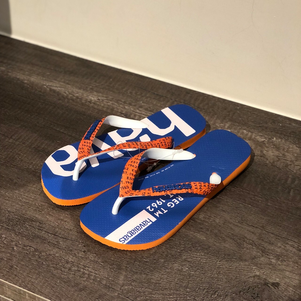 Havaianas哈瓦仕 拖鞋 夾腳拖 大LOGO 60週年紀念款 男鞋 女鞋 4147063-5735U