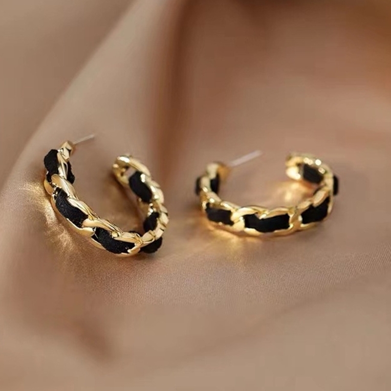 小香風皮鍊耳環 黑金