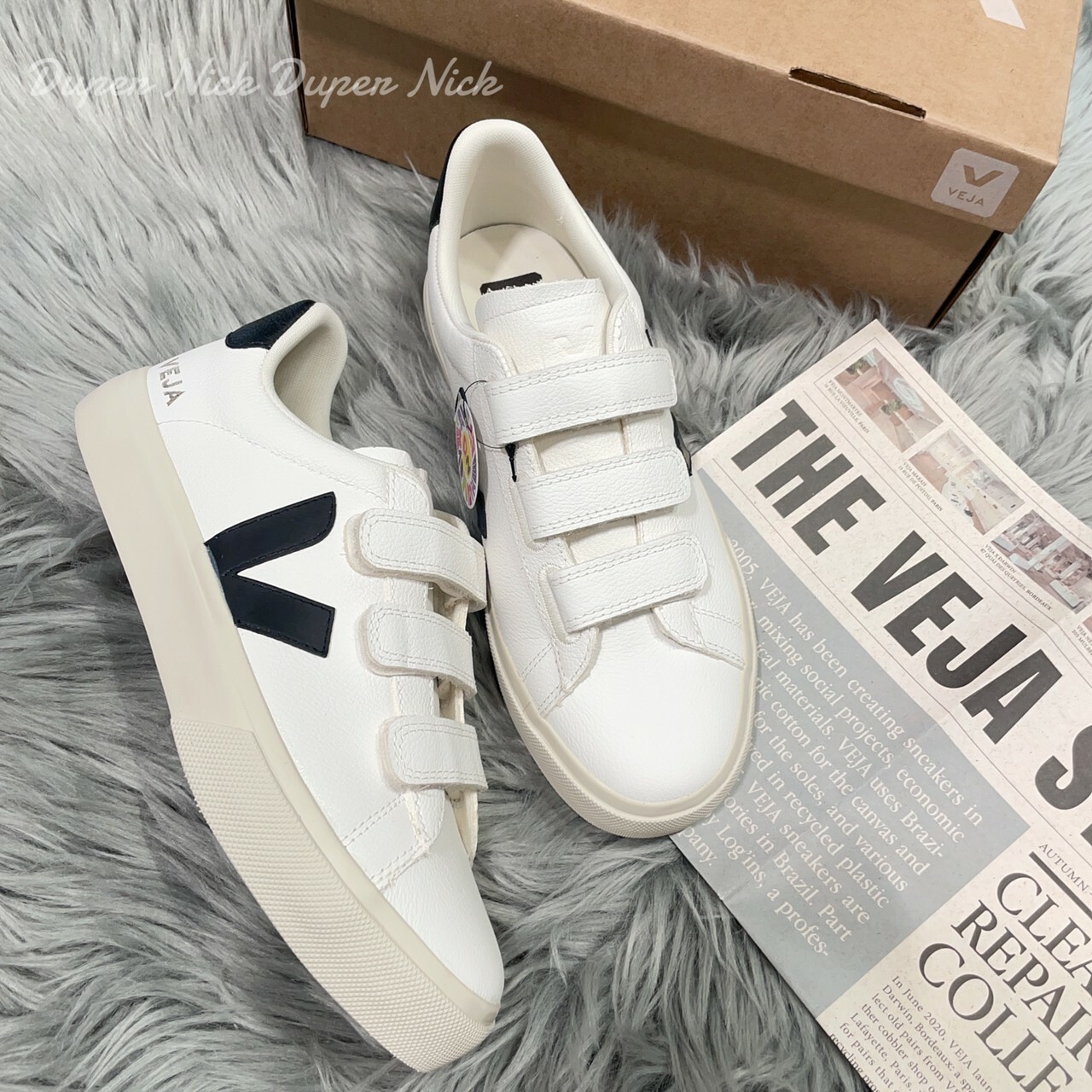 VEJA WOMEN'S RECIFE CHROME FREE LEATHER VELCRO TRAINERS - EXTRA WHITE/BLACK