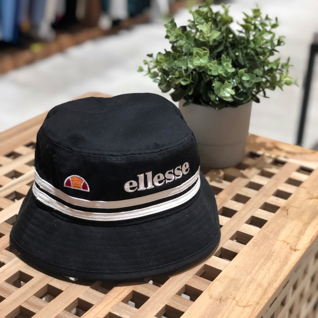 Ellesse 刺繡LOGO漁夫帽 SAAA0839