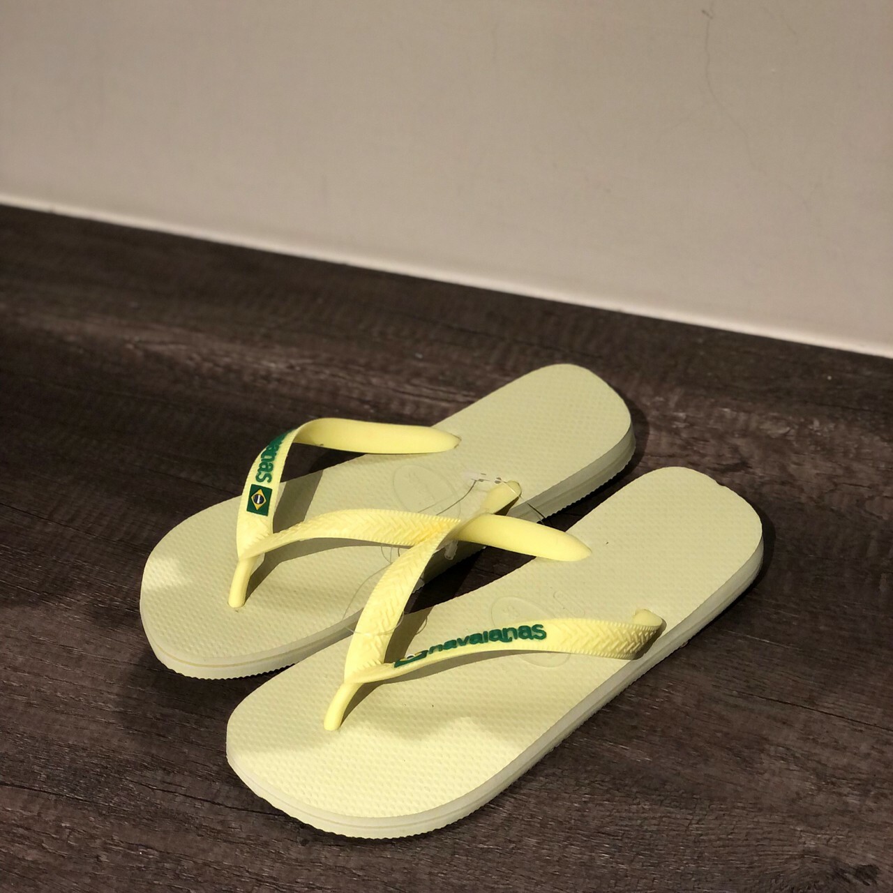 Havaianas 哈瓦仕 拖鞋 夾腳拖 人字拖 巴西國旗 男女鞋 檸檬黃 4110850-0904