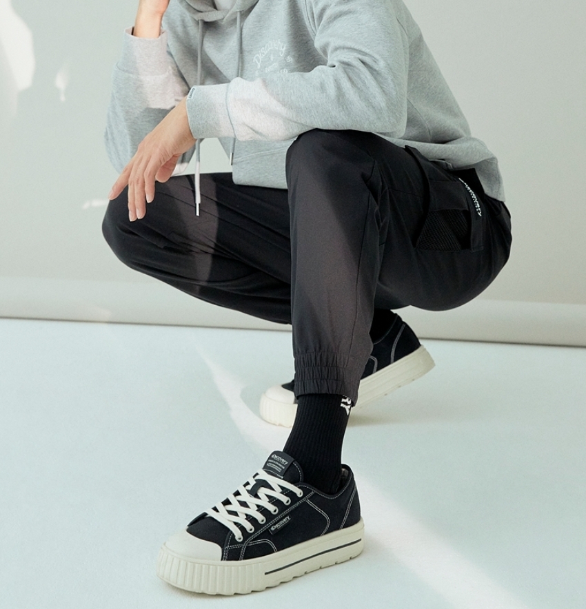 韓國代購 Discovery Expedition Muhly V2 帆布鞋 男女同款 黑 MAR-