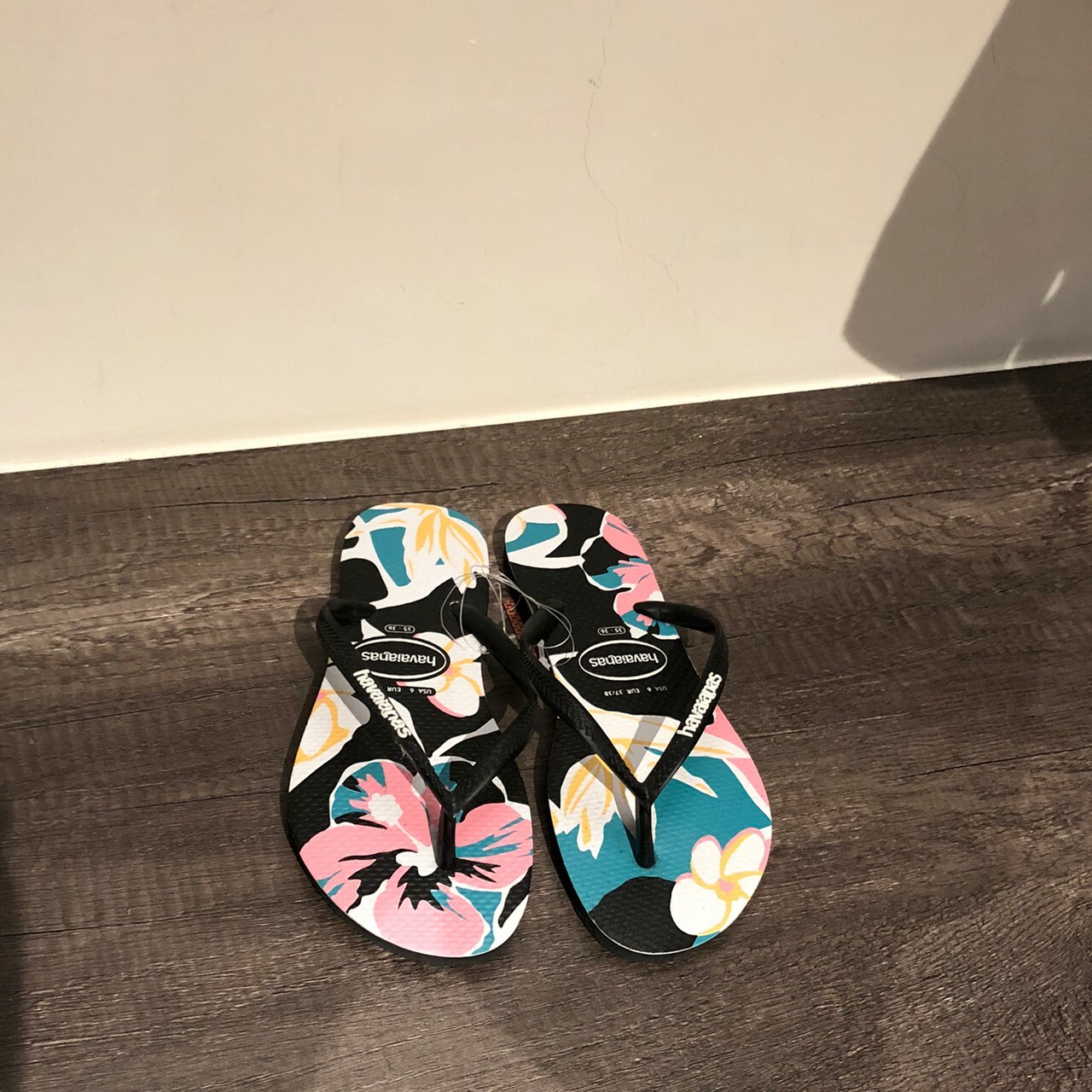 Havaianas 哈瓦仕 拖鞋 女款 花朵 黑 4145460-1069