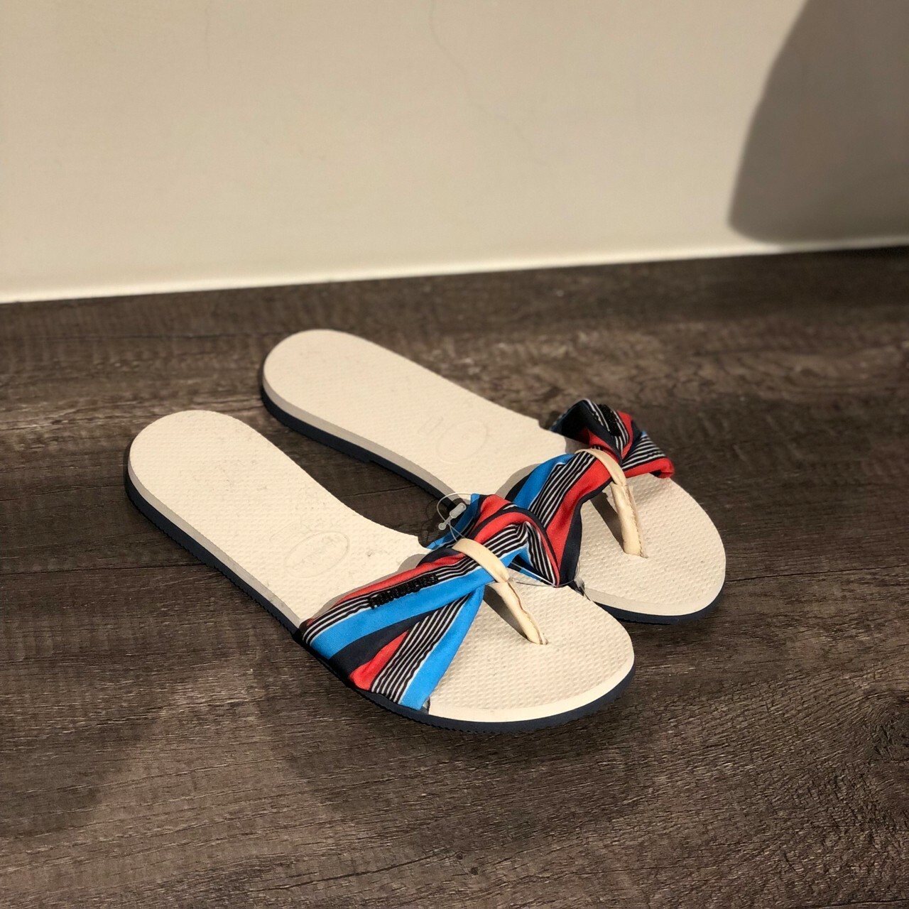 Havaianas 哈瓦仕 平底涼鞋 女鞋 拖鞋 白色 4140714-8009