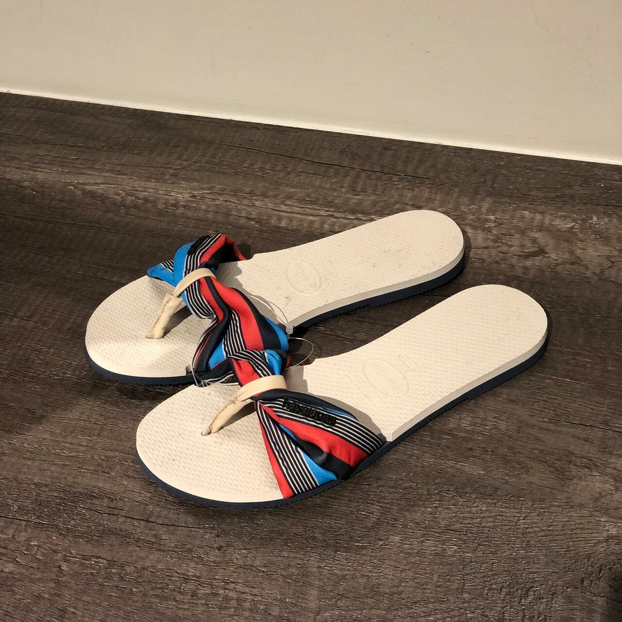 Havaianas 哈瓦仕 平底涼鞋 女鞋 拖鞋 白色 4140714-8009