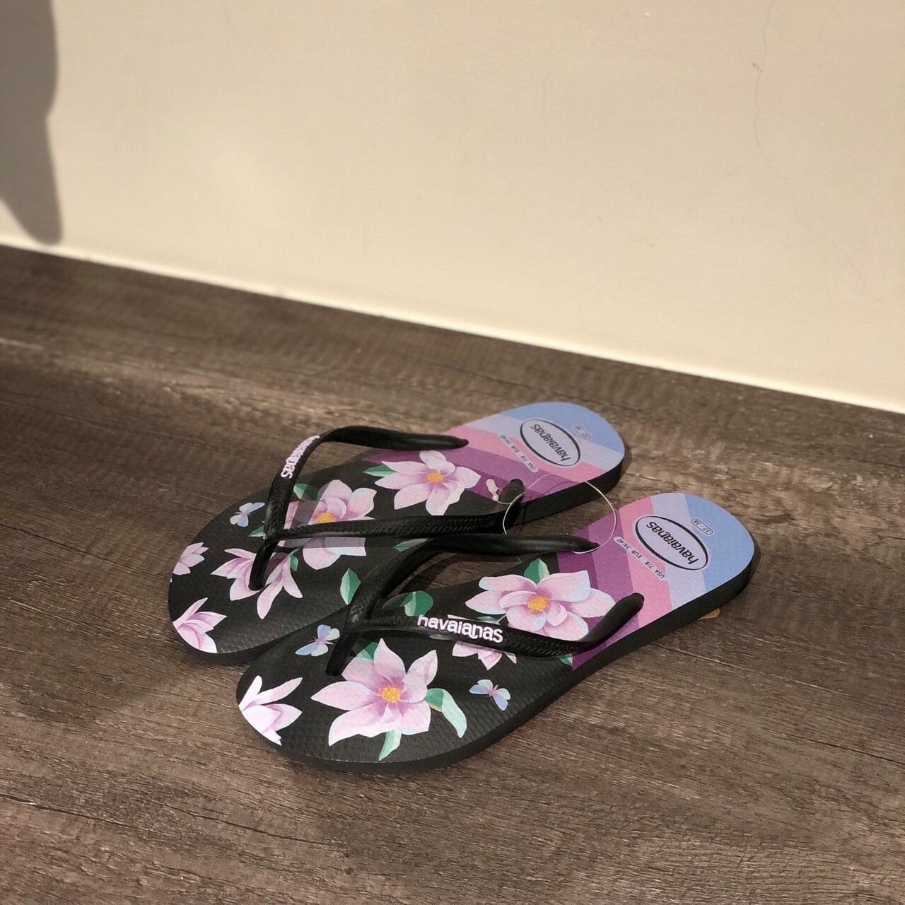 Havaianas 哈瓦仕 女款 夾腳拖 Slim Floral 花卉系列 粉 4129848-7174