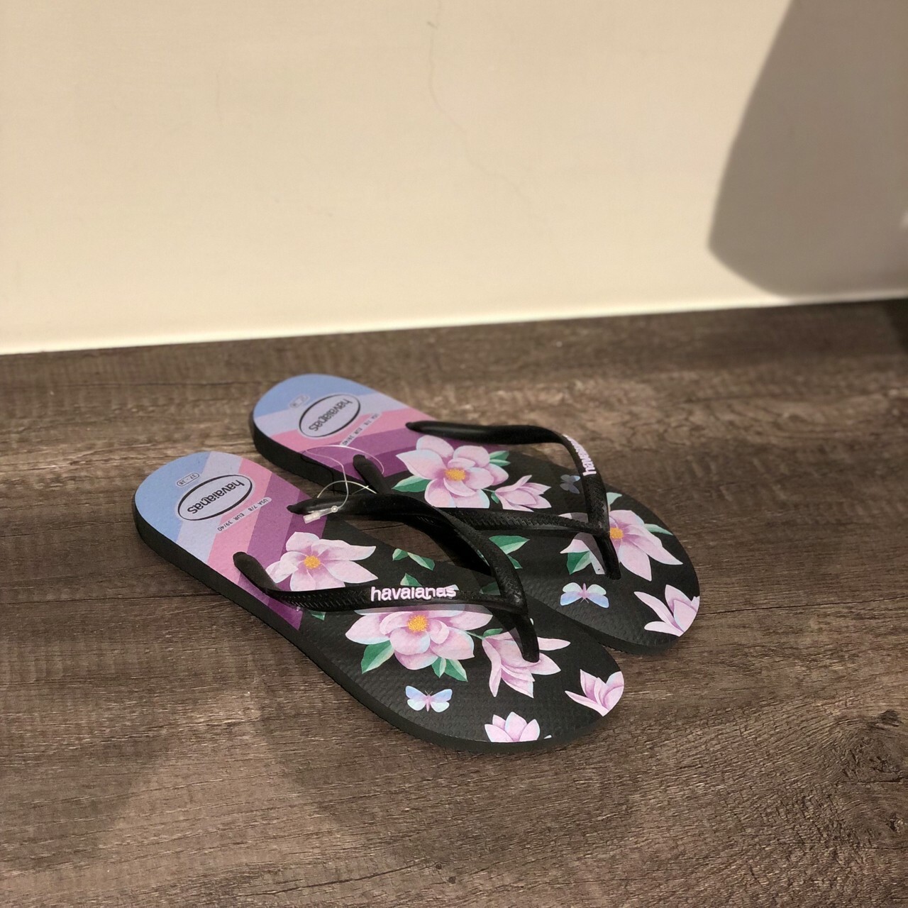 Havaianas 哈瓦仕 女款 夾腳拖 Slim Floral 花卉系列 粉 4129848-7174
