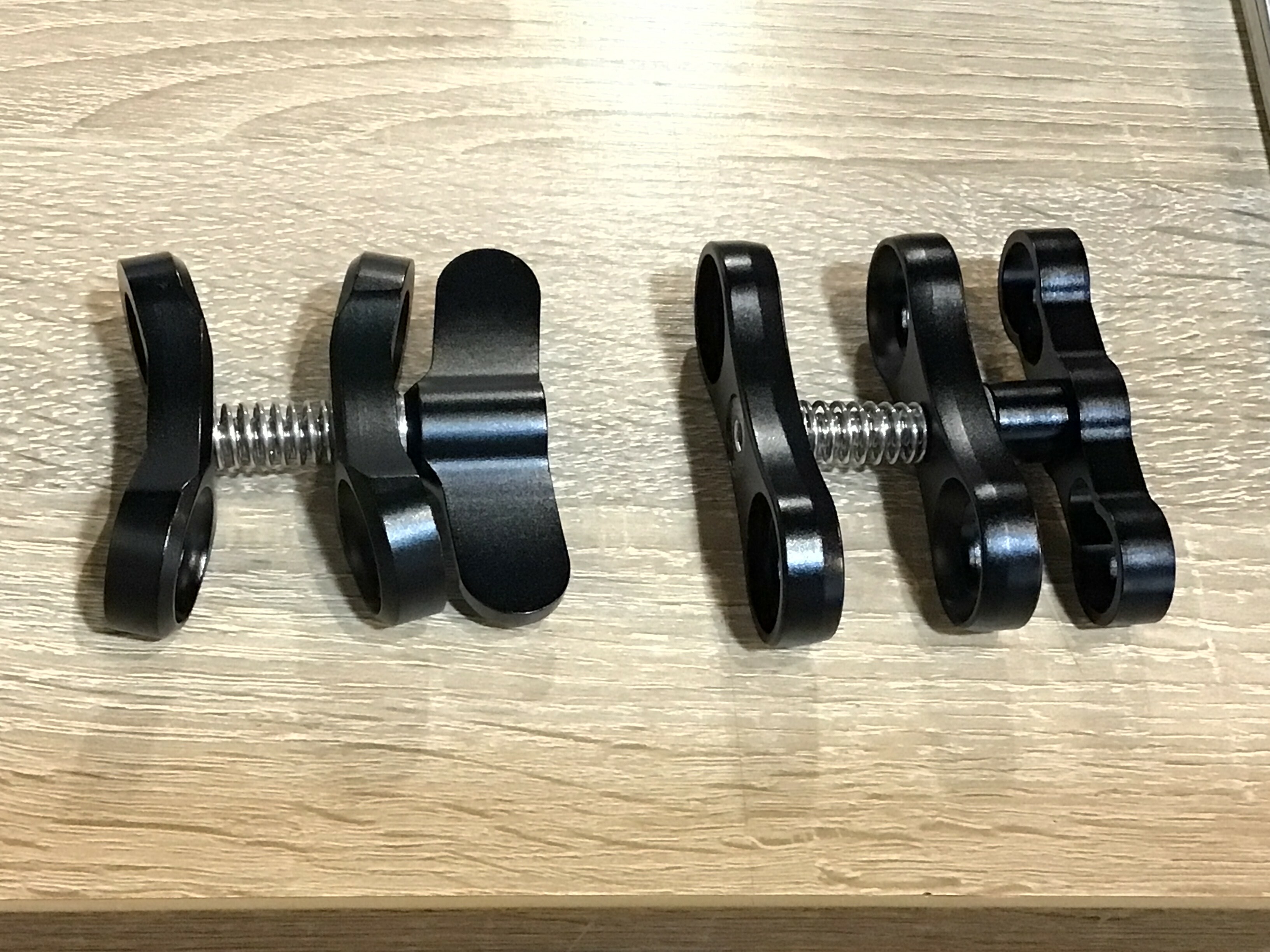 鋁製蝴蝶夾