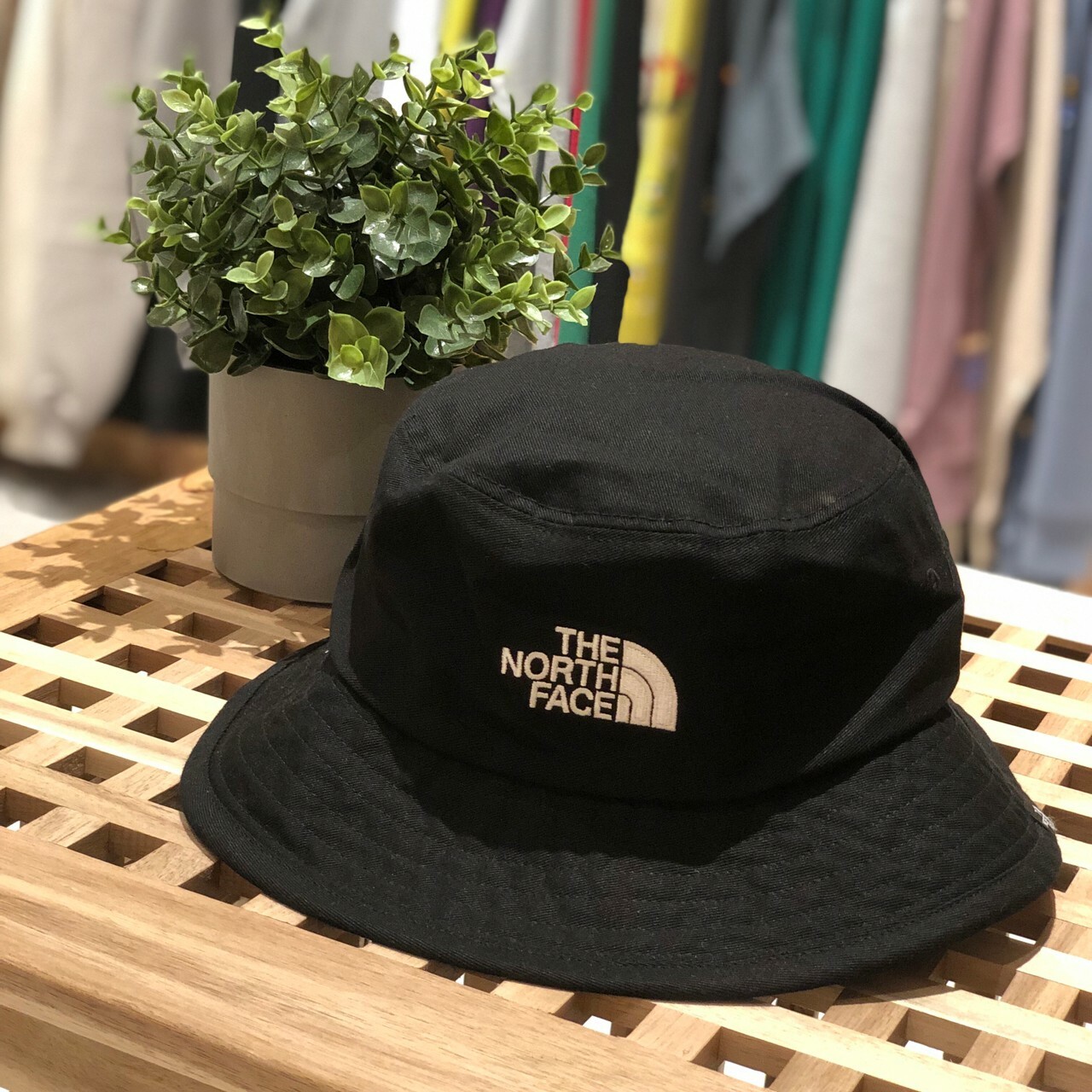 The north face LOGO刺繡漁夫帽 NE3HM03K