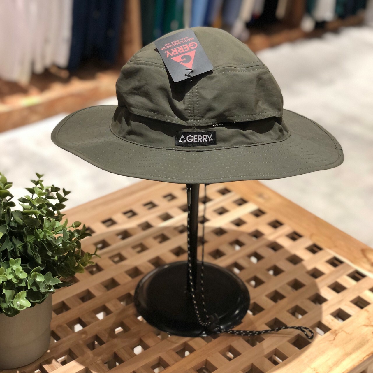 GERRY 刺繡logo掛繩漁夫帽  34172LW