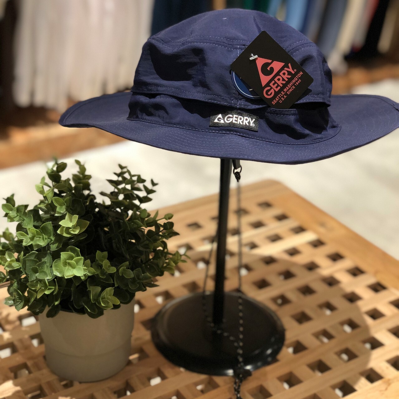 GERRY 刺繡logo掛繩漁夫帽  34172LW