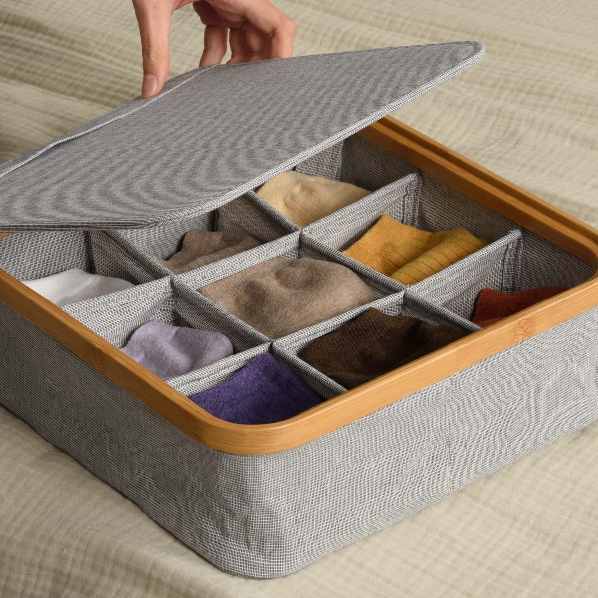 Kim 加蓋分格收納盒 9格 , 適合收納數量多的襪子