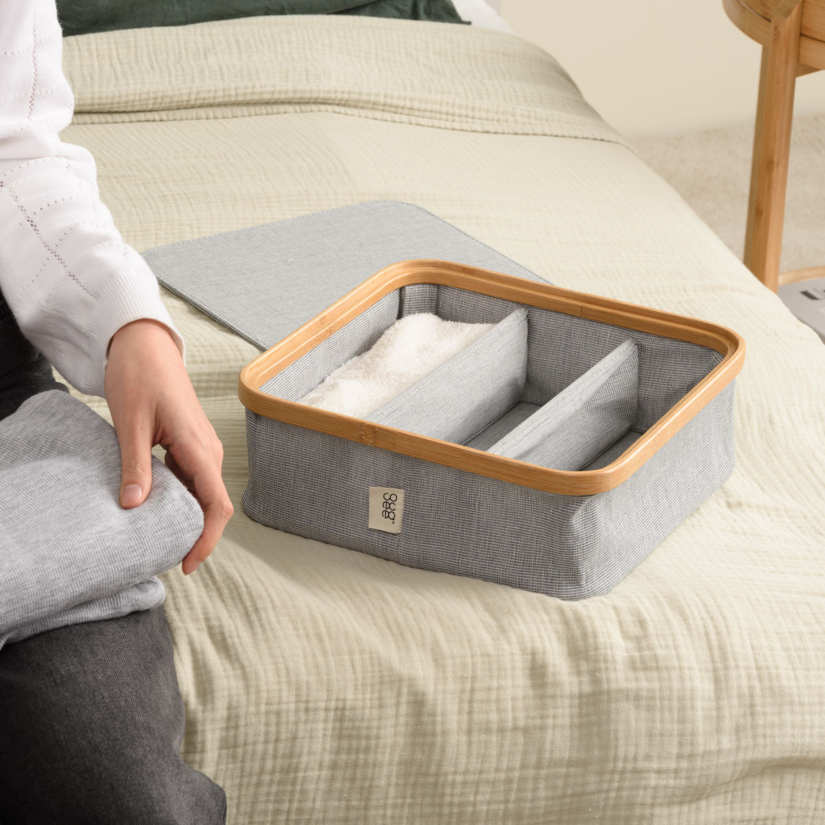 Kim 加蓋分格收納盒 3 格, 適合收納內搭衣物或內衣