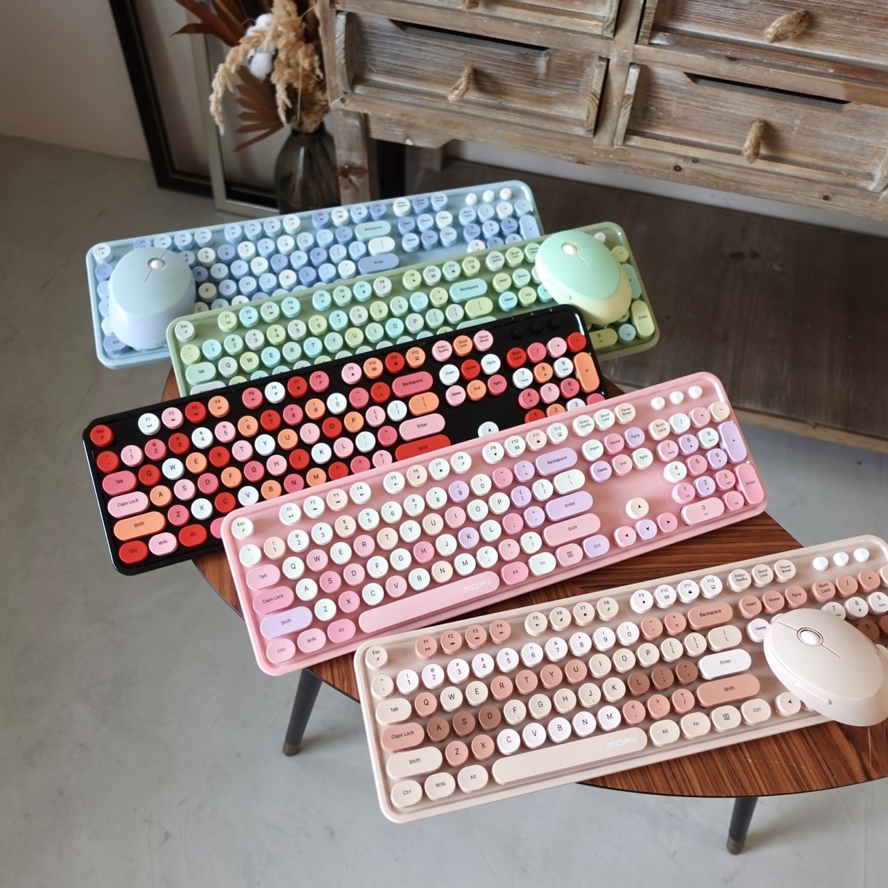 MOFii 復古無線鍵盤滑鼠 打字機風格 絕美鍵鼠組 口紅鍵盤 !!