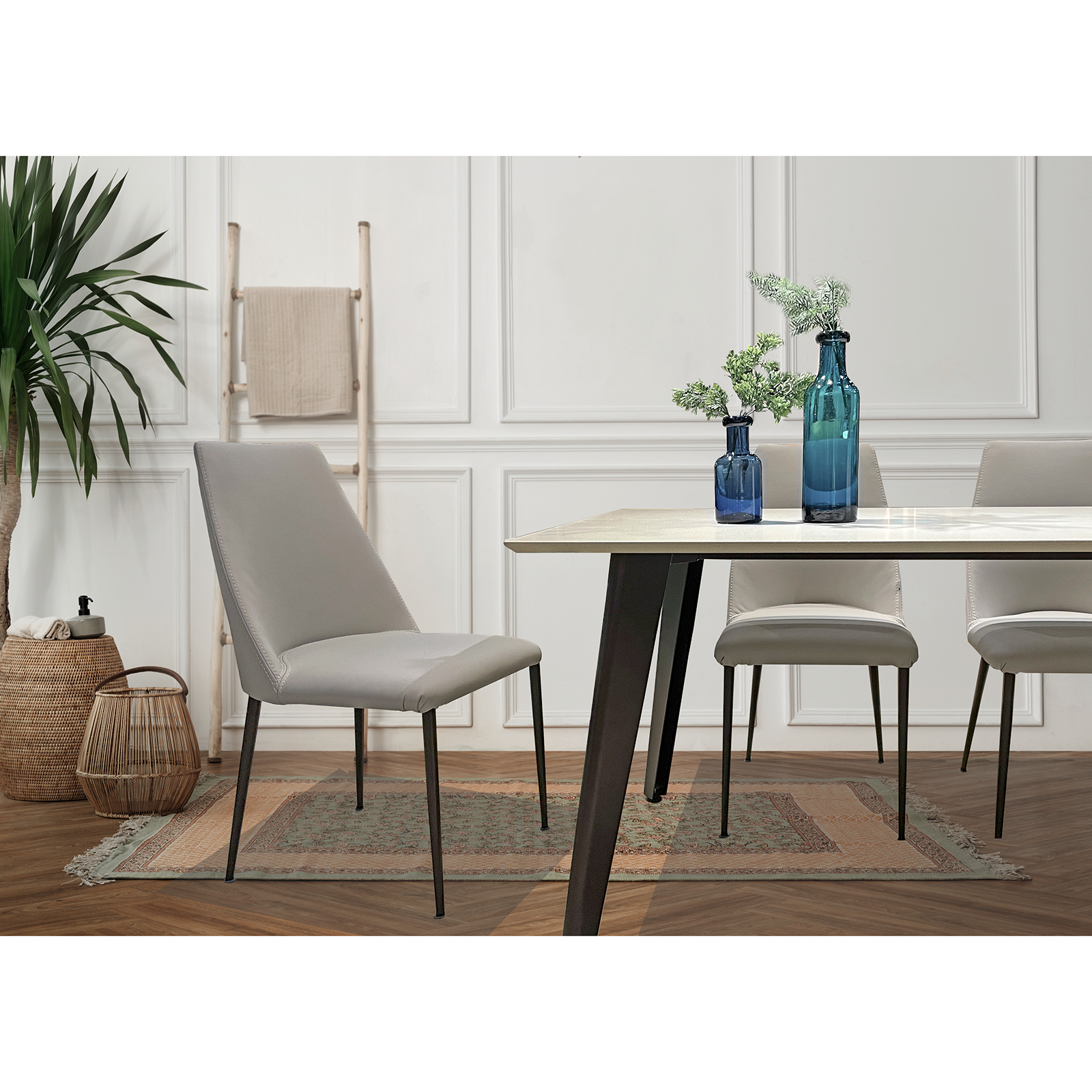 Henry 高耐磨科技皮餐椅 - 白灰色〔CH252〕【餐桌椅/工業風餐椅/皮餐桌椅】