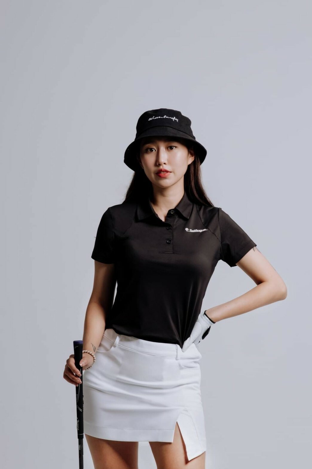 Selflogue Women's Breathable Golf Polo Shirt - Black