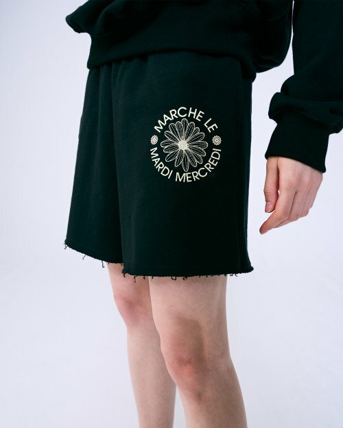 ●Mardi Mercredi●SWEAT SHORTS MARCHE EMBLEM_OATMEAL Mardi Mercredi - Sweat Shorts Marche Emblem Needlework