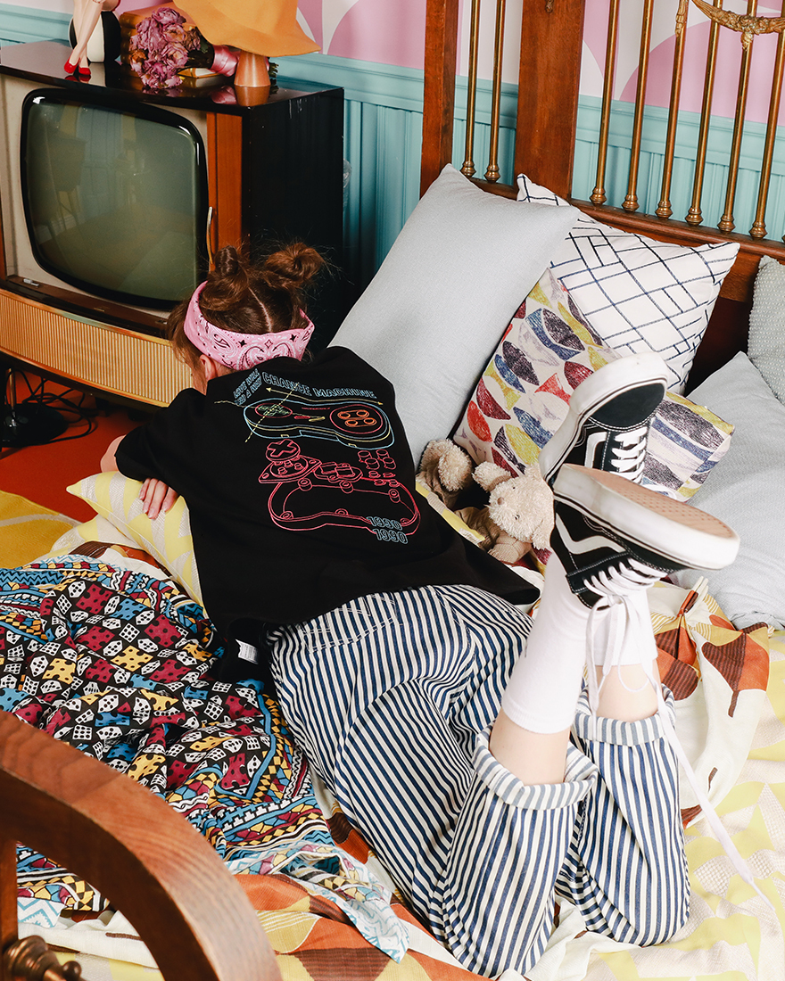 <預購> 官網限定優惠 韓國WV PROJECT 電繡遊戲手把解構短T