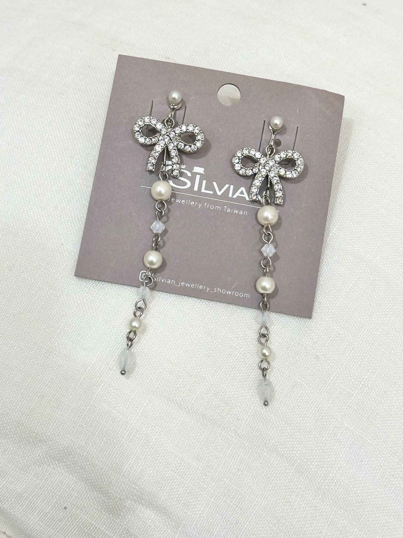 Earrings-588