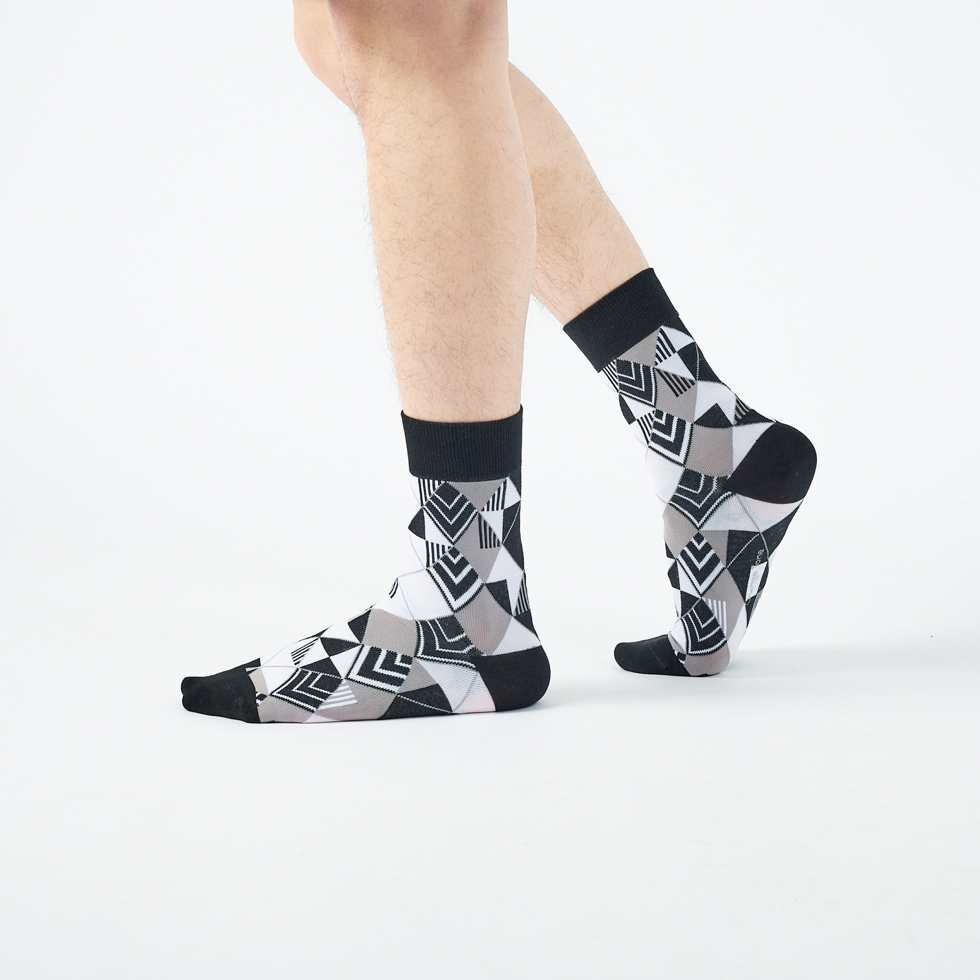 Tile〈黑/中筒〉