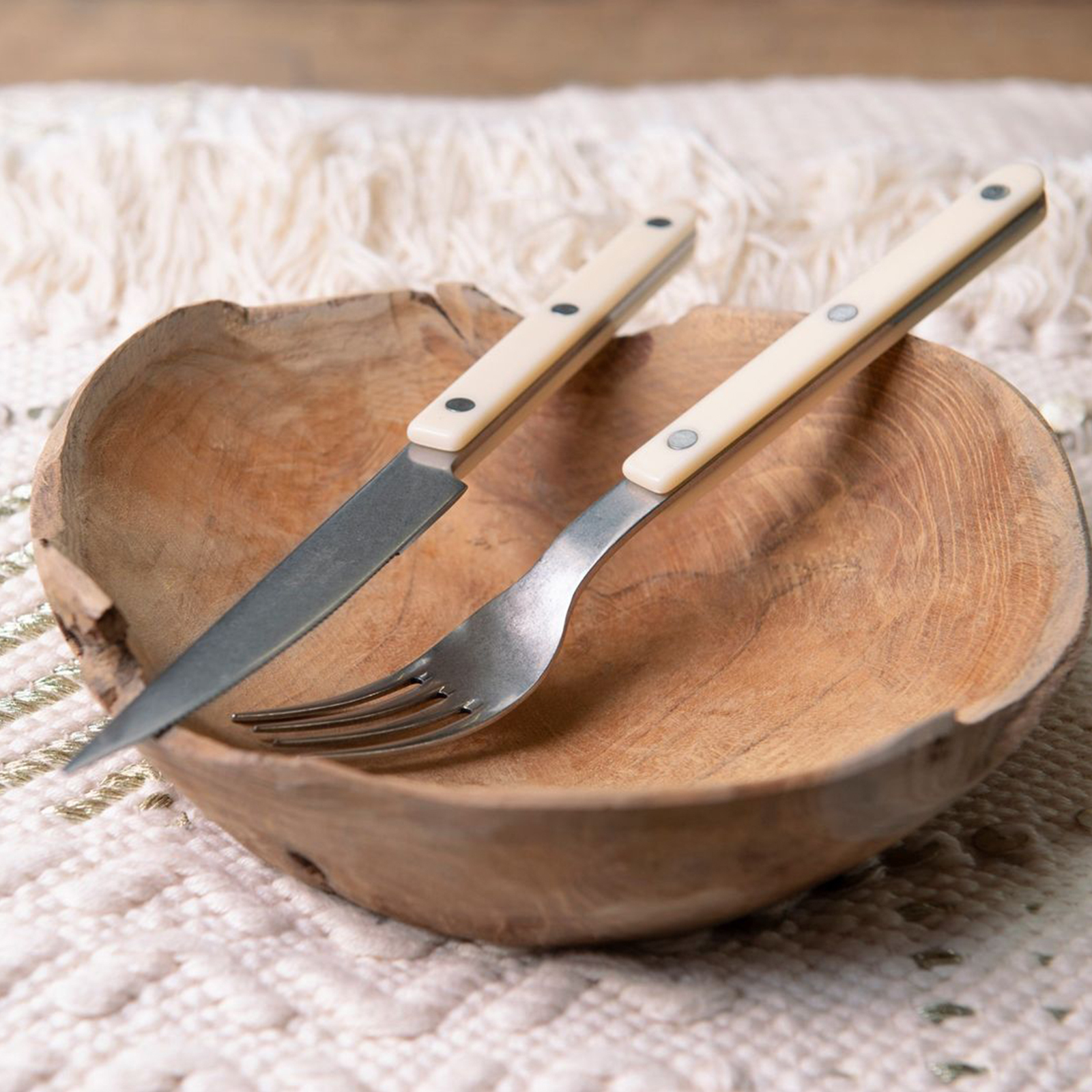 SABRE | Bistrot 復古酒館鈕扣系列 | 主餐刀 | 霧面 | 象牙色