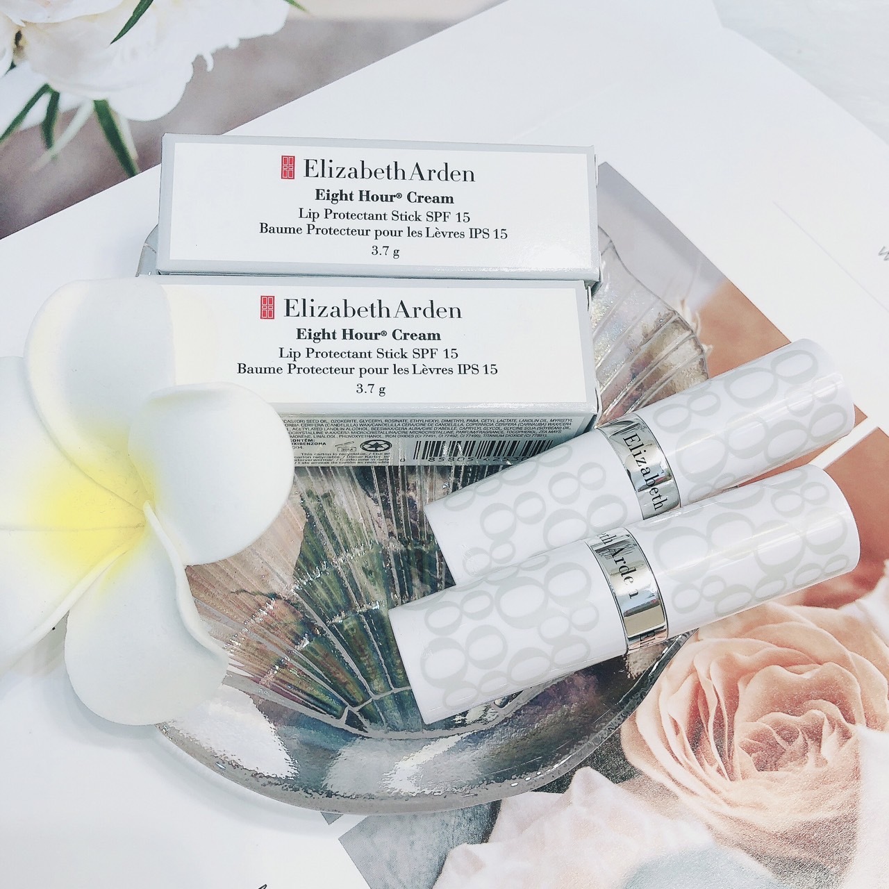Elizabeth Arden 伊莉莎白雅頓 八小時潤澤護唇膏SPF15 3.7g
