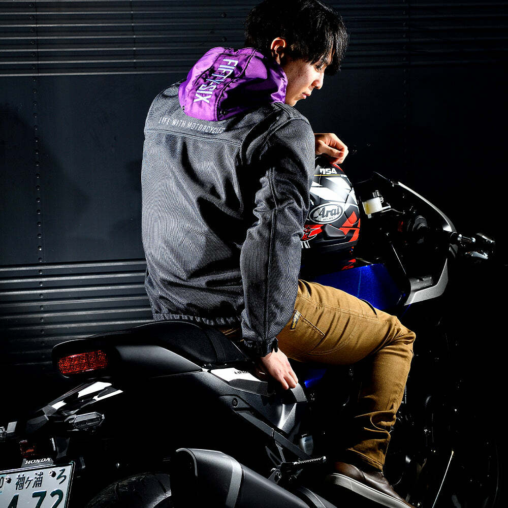 56DESIGN 騎士褲，3D立體剪裁與護具口袋設計