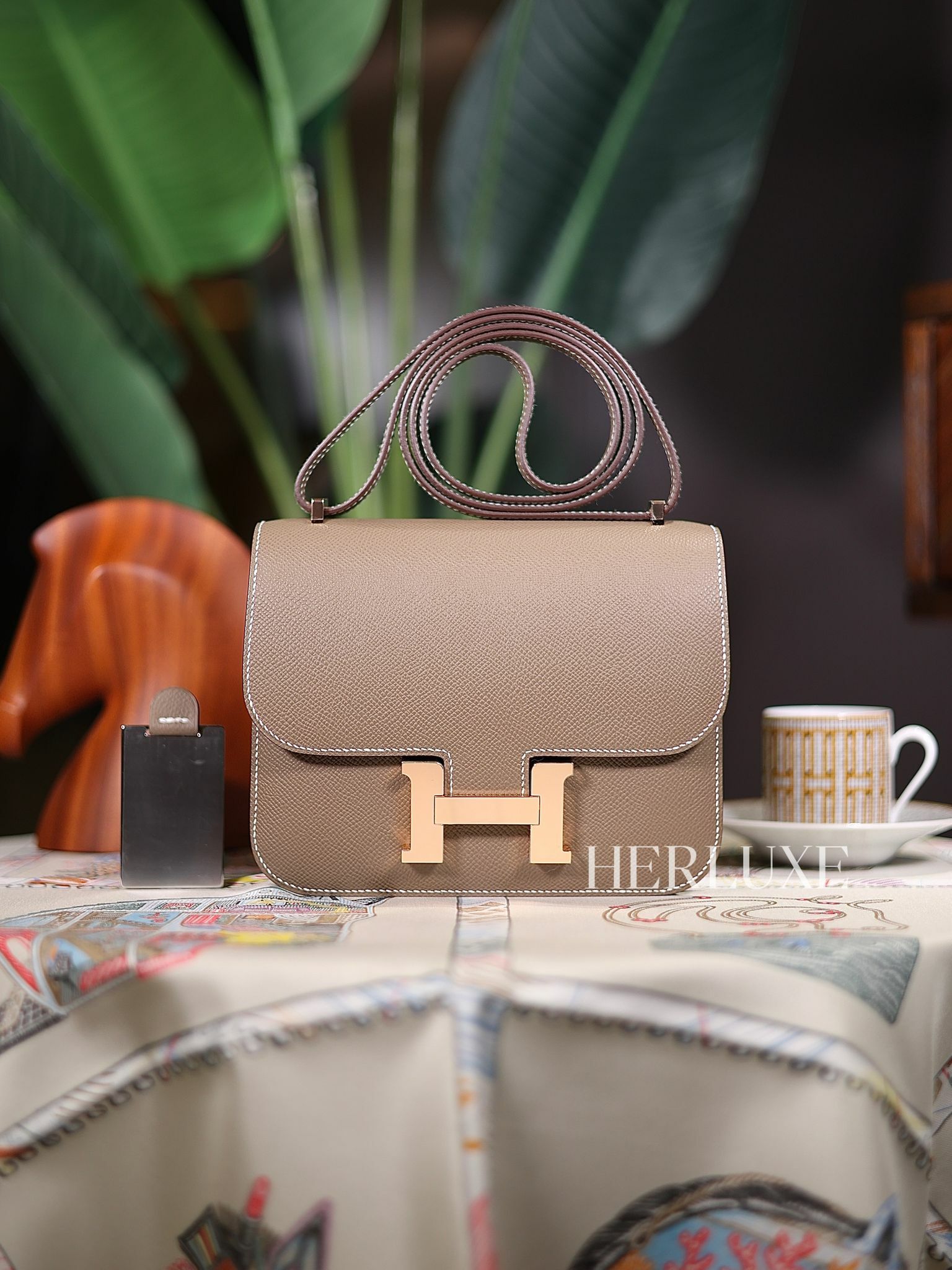 Constance mini mirror 18 etoupe cd epsom K