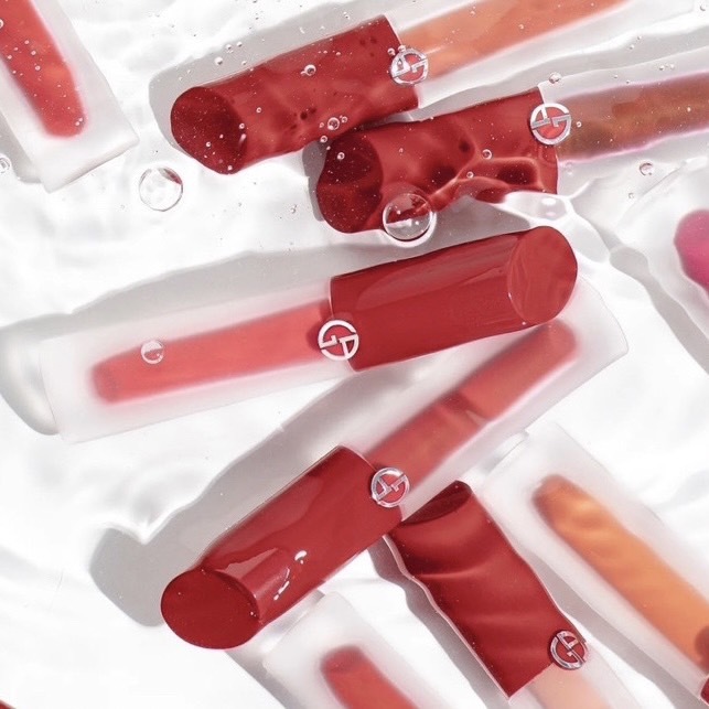 現貨供應 | Giorgio Armani 磨砂紅管水胖丁唇釉