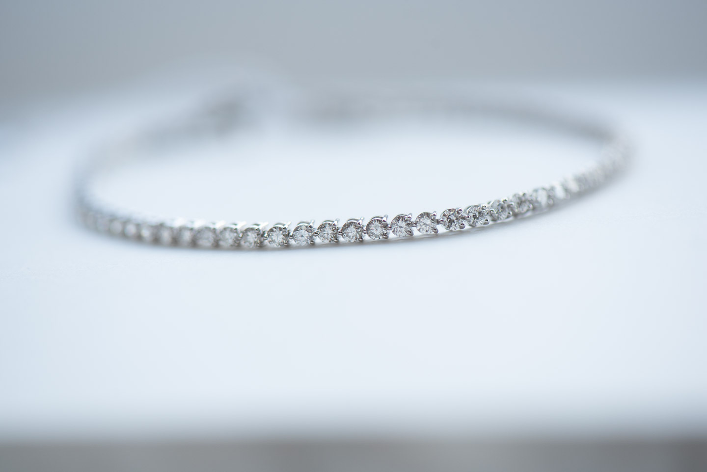 18K Three Prong 2.0mmDiamond Tennis Bracelet
