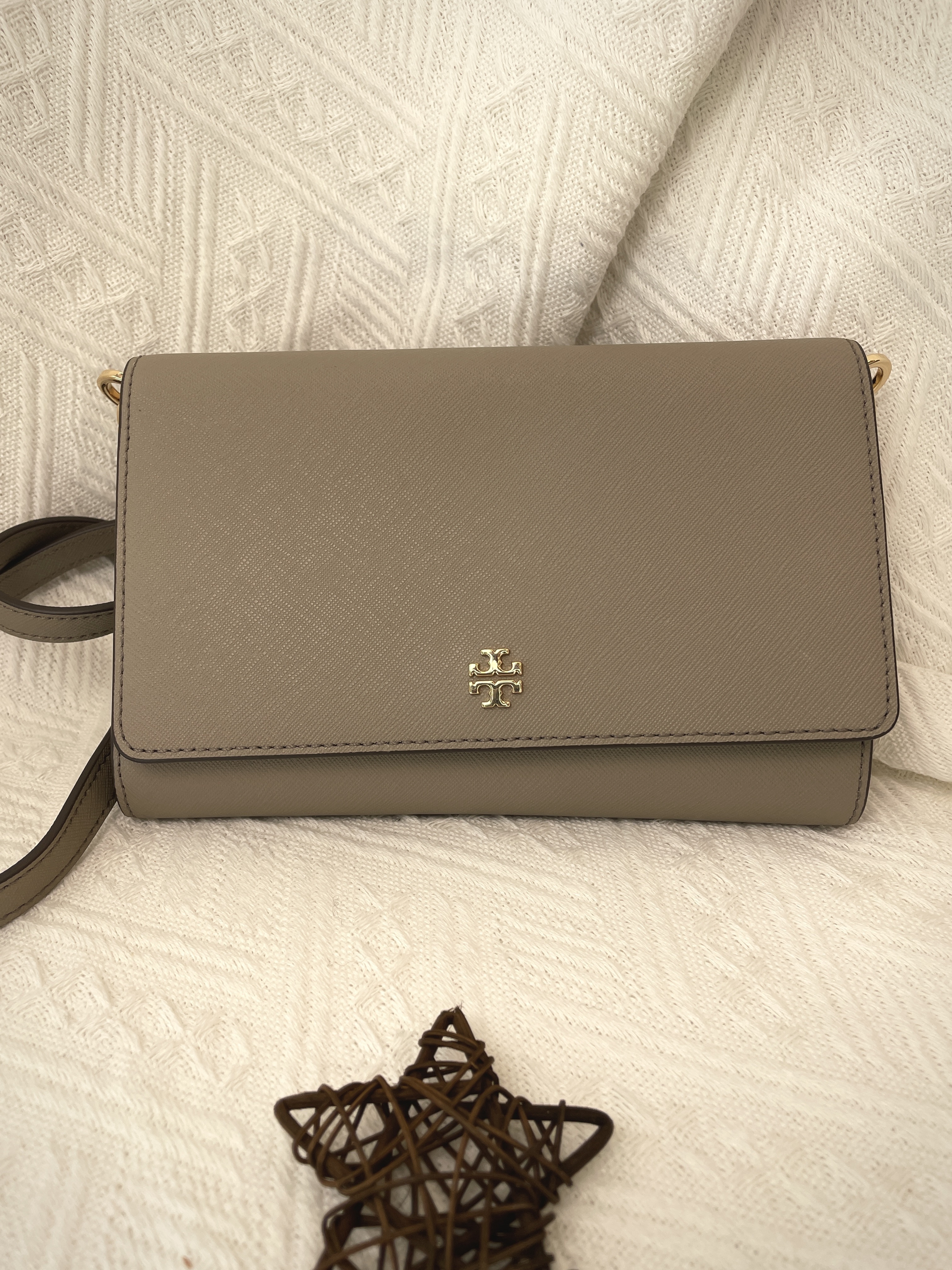 Tory Burch Wallet on Chain