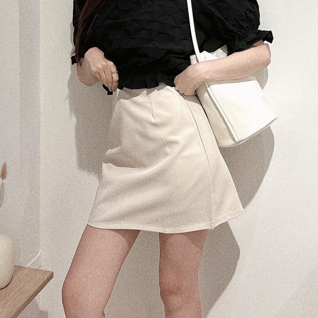 簡約後拉鍊西裝短裙/三色