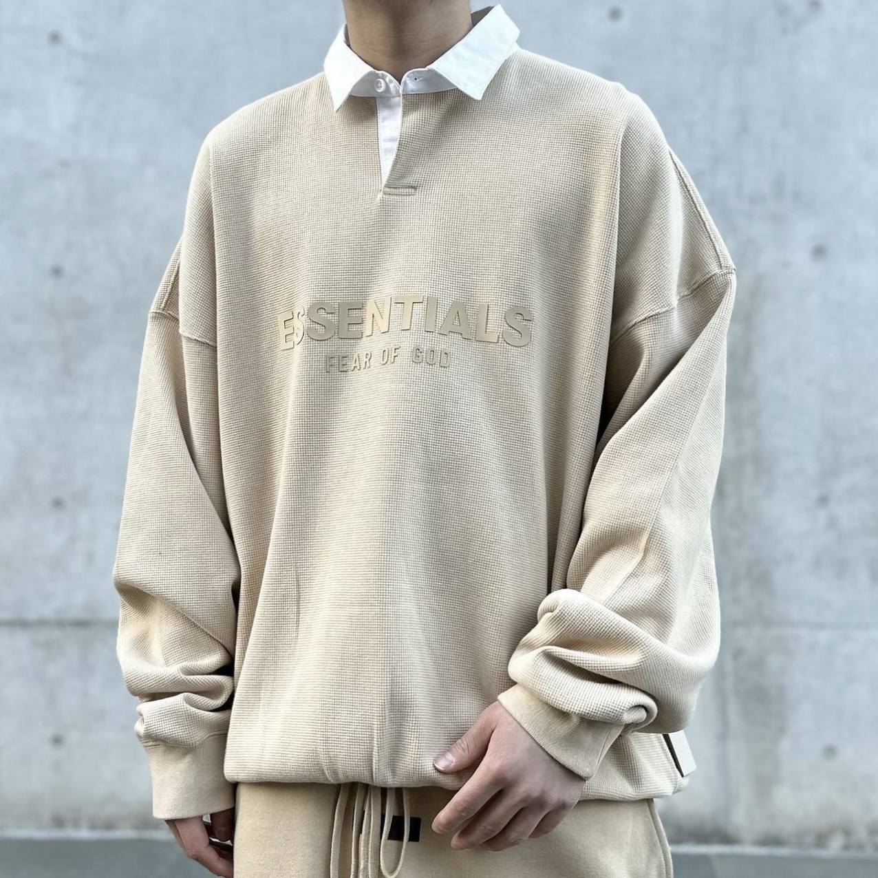 essentials fearofgod Henley Rugby Mトップス - mirabellor.com