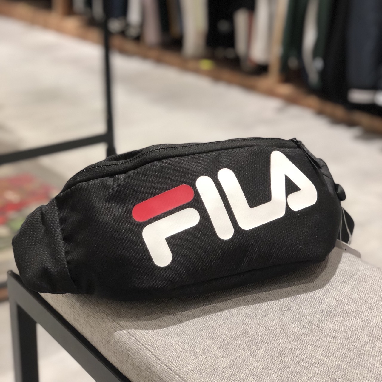 FILA 大LOGO斜跨包 BWV-3004
