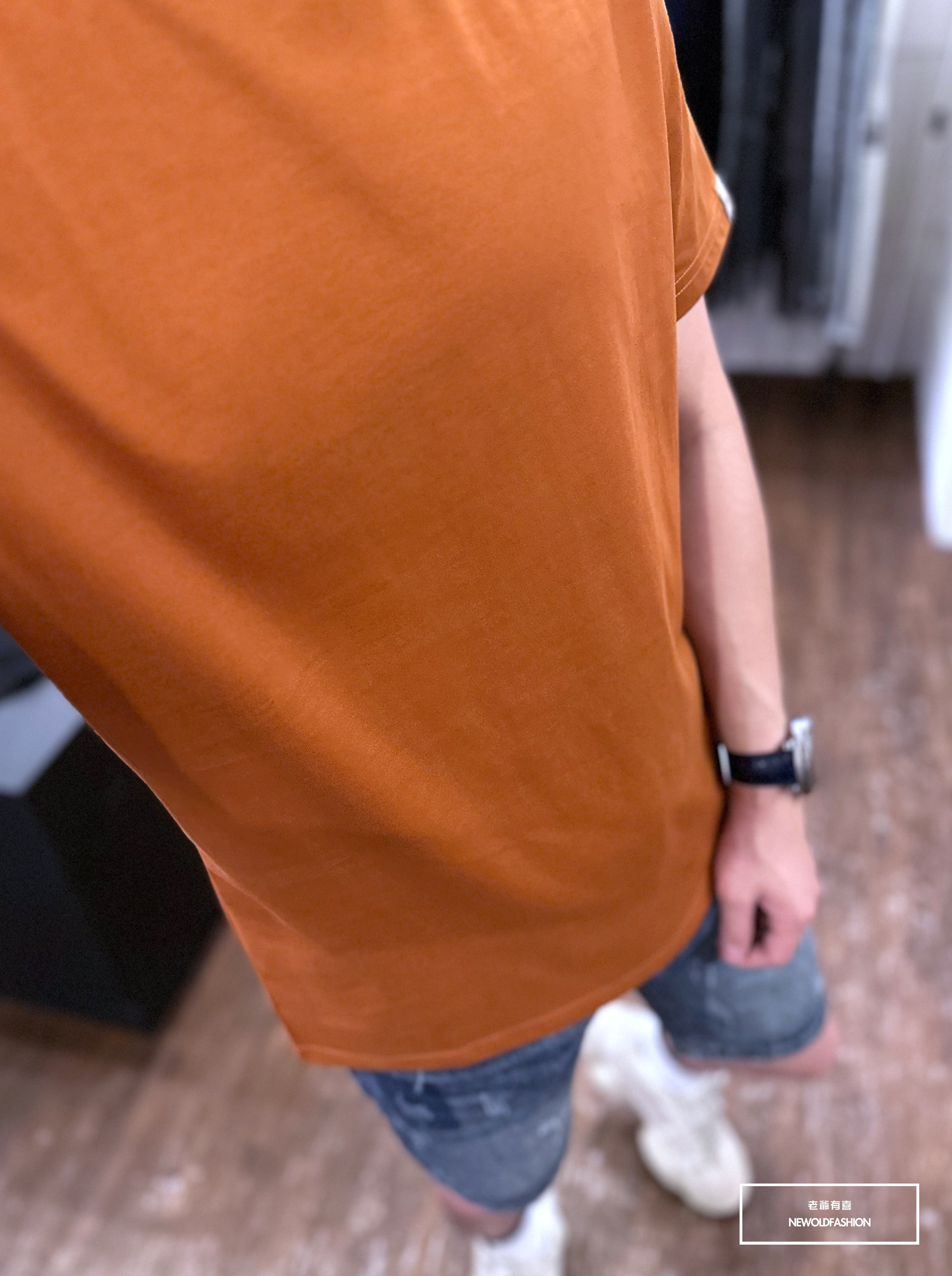 『新品上市』重磅全素修身剪裁短T(NOF2303C40001)-橘