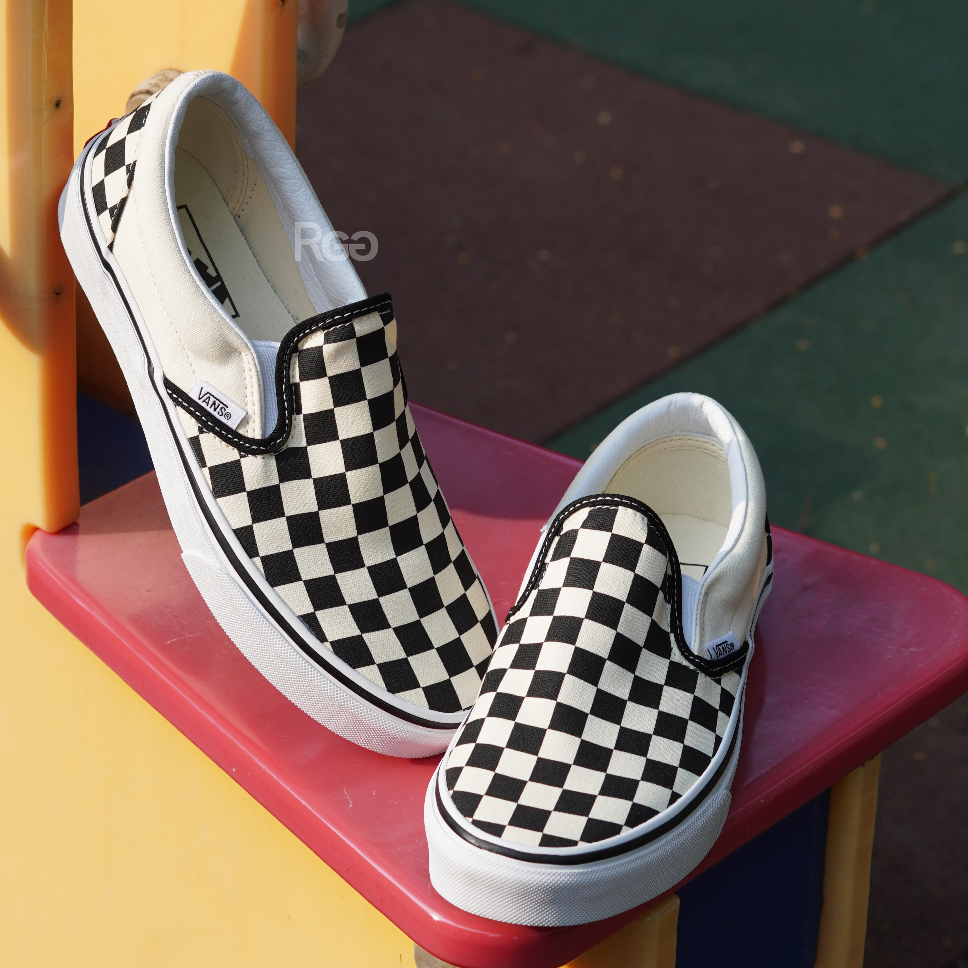 Vans Classic Slip-On 黑白棋盤格 滑板鞋 懶人鞋