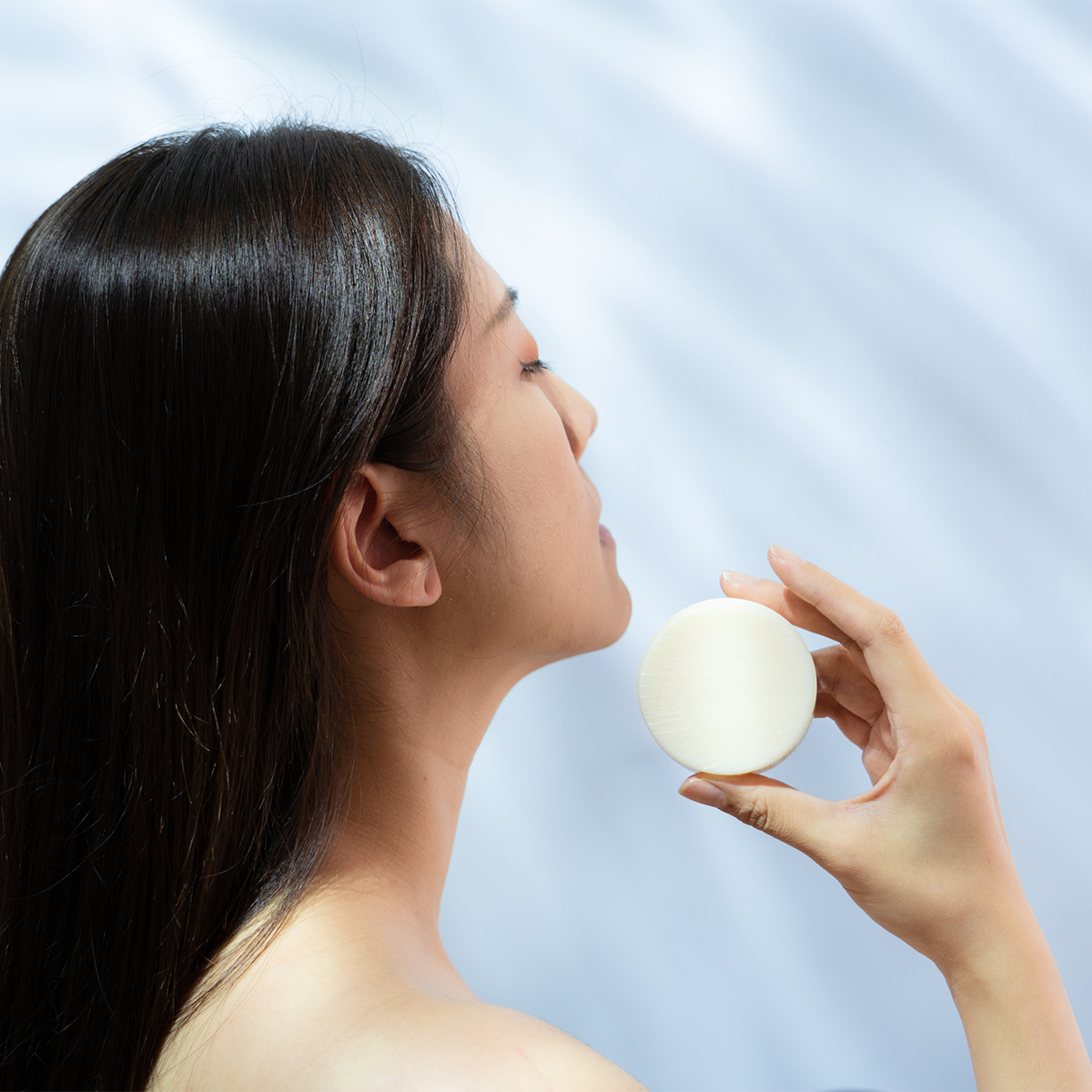 真珠嫩白皂〔臉〕