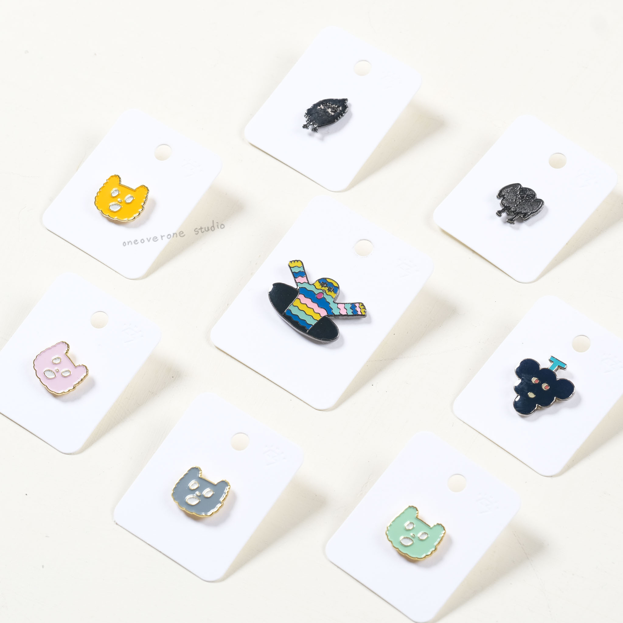 金屬徽章別針 / AIUEO / JAPAN