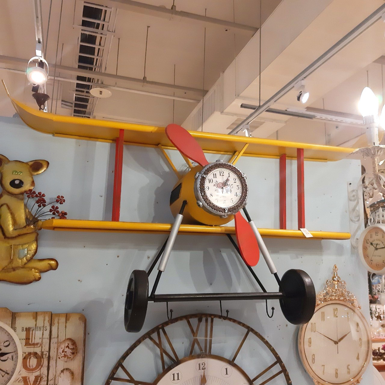 飛機架時鐘