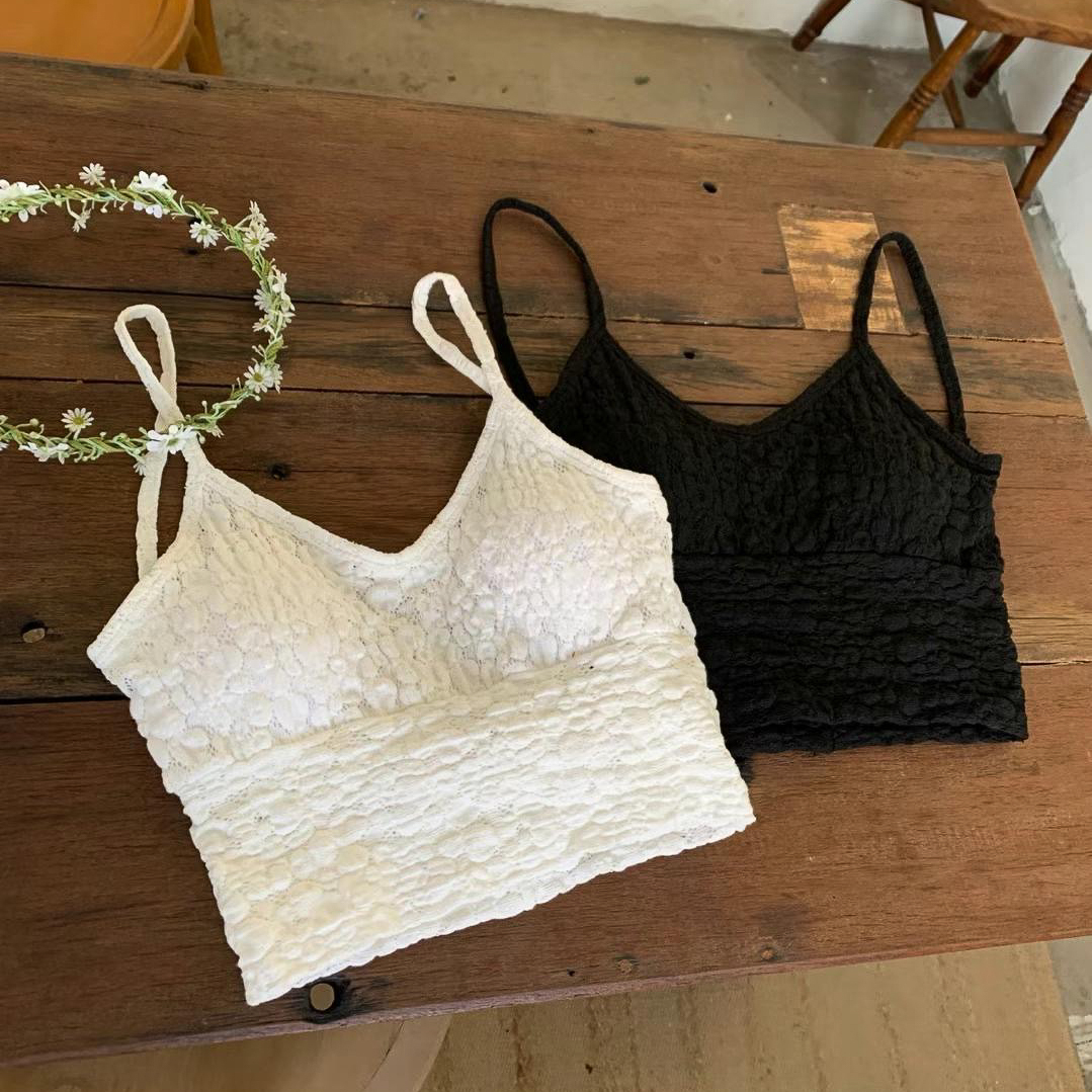 布紋挖低背細肩背心內搭(黑)