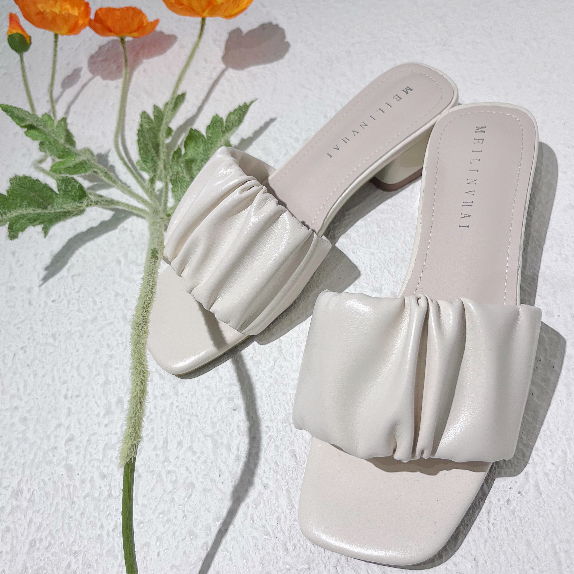 |預購|米白雲朵微跟氣質涼鞋(23-25)